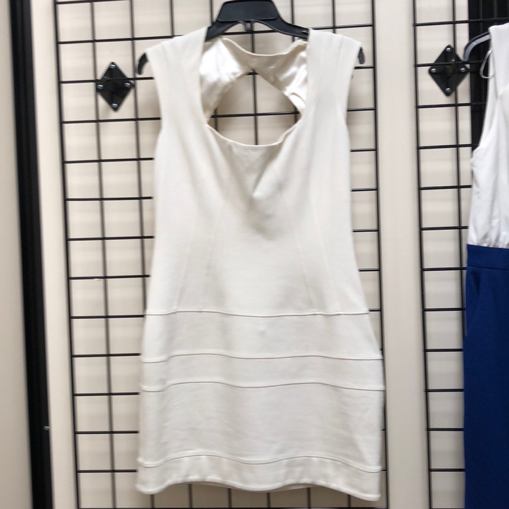Bebe dress